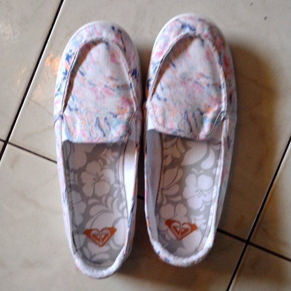 Women's shoes - Picture 1 of 2
